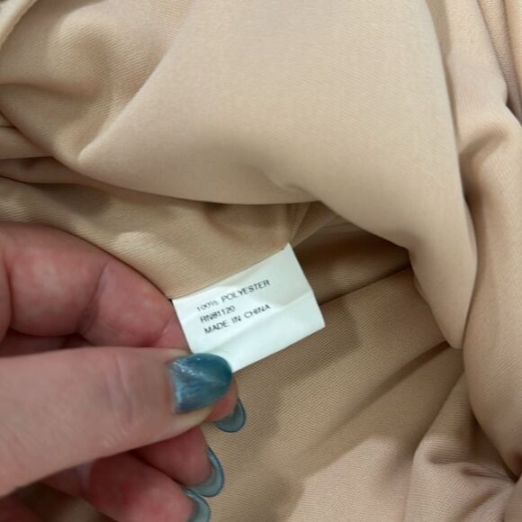 Jovani Short and Cocktail Jacqueline Special Occasion Dress In Silver Size 6 - Picture 10 of 15